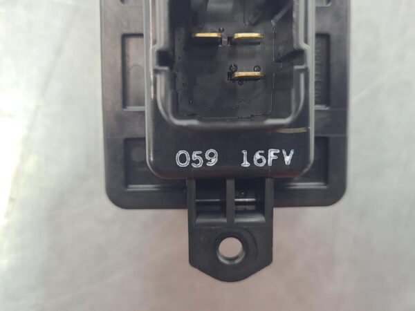 MITSUBISHI TRITON 2015-2023 FAN SPEED RESISTOR MQ/MR, CLIMATE CONTROL TYPE (3 PI - Image 16