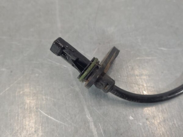 FORD RANGER 2022-2025 ABS SENSOR RH REAR, W/ DISC BRAKE TYPE, NON RAPTOR, RA, 05 - Image 2