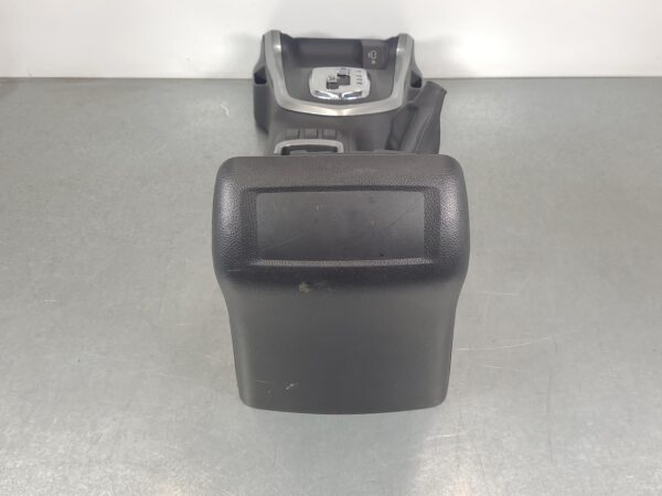 NISSAN NAVARA 2015-2025 CONSOLE NP300, AUTO T/M TYPE, 2WD, 04/15- - Image 3