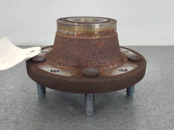 FORD TRANSIT 2014-2019 RIGHT REAR HUB ASSEMBLY VO, SINGLE REAR WHEEL TYPE, 02/14 - Image 3