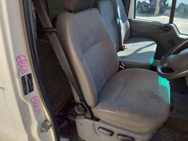 FORD TRANSIT 2000-2006 RIGHT TAILLIGHT VH-VJ, VAN/BUS, 10/00-08/06 - Image 9