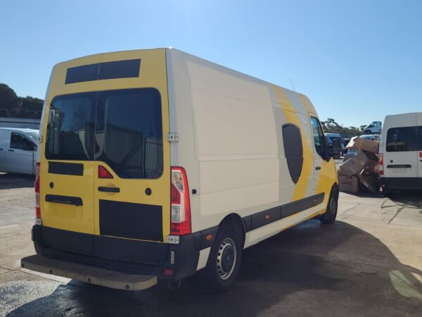 RENAULT MASTER 2011-2020 BOOTLID/TAILGATE BARN DOOR (LH SIDE), MID/HIGH ROOF, X6 - Image 7