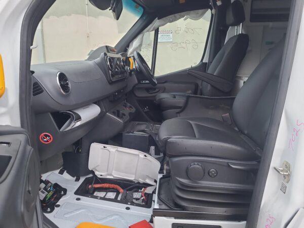 MERCEDES SPRINTER 2018-2025 CARPET VS30, 05/18- - Image 11