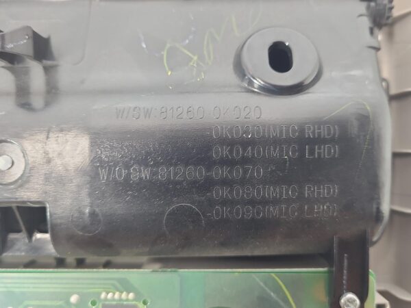 TOYOTA HILUX 2011-2015 COURTESY LIGHT FRONT, 07/11-08/15 - Image 5