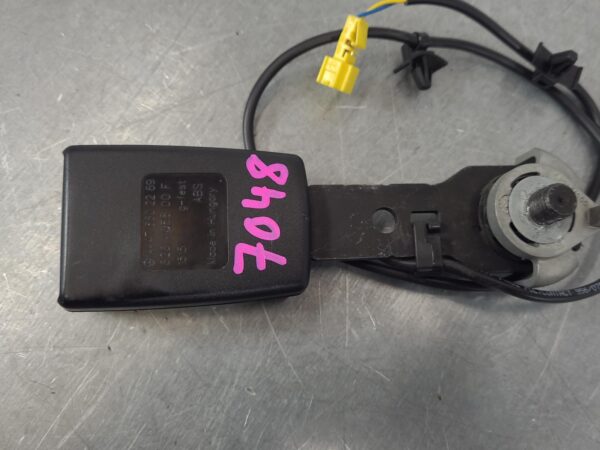 MERCEDES VITO 2015-2024 SEAT BELT 447, LH FRONT, SEAT BELT STALK ONLY, 03/15- - Image 5