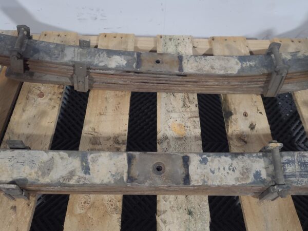 TOYOTA HILUX 2005-2015 REAR LEAF SPRING PAIR, 4WD, STANDARD HEIGHT, 03/05-08/15 - Image 4