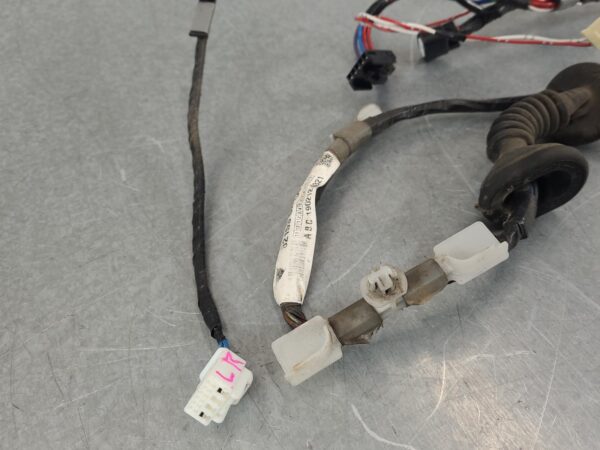 TOYOTA HILUX 2011-2015 WIRING HARNESS DOOR HARNESS, W/ POWER WINDOWS TYPE, LH RE - Image 2