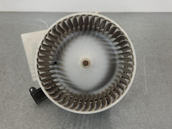 MERCEDES VITO 2015-2024 HEATER FAN MOTOR 447, FRONT, 03/15- - Image 16