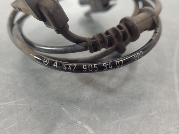 MERCEDES VITO 2015-2024 ABS SENSOR 447, RH FRONT, FWD/RWD, 03/15- - Image 4