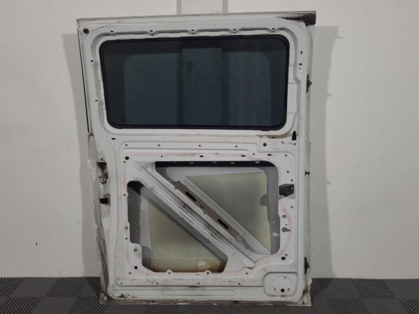 MERCEDES VITO 2015-2024 LEFT REAR DOOR 447, W/ WINDOW GLASS, NON POWER TYPE, 03/ - Image 10