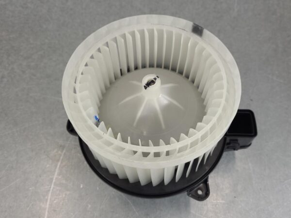 FORD RANGER 2022-2025 HEATER FAN MOTOR RA, 05/22- - Image 6