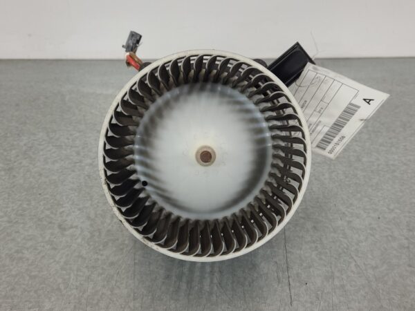 MERCEDES VITO 2015-2024 HEATER FAN MOTOR 447, FRONT, 03/15- - Image 16
