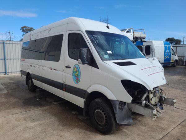 MERCEDES SPRINTER 2006-2018 LEFT REAR SIDE GLASS NCV3, 10/06-04/18 - Image 6