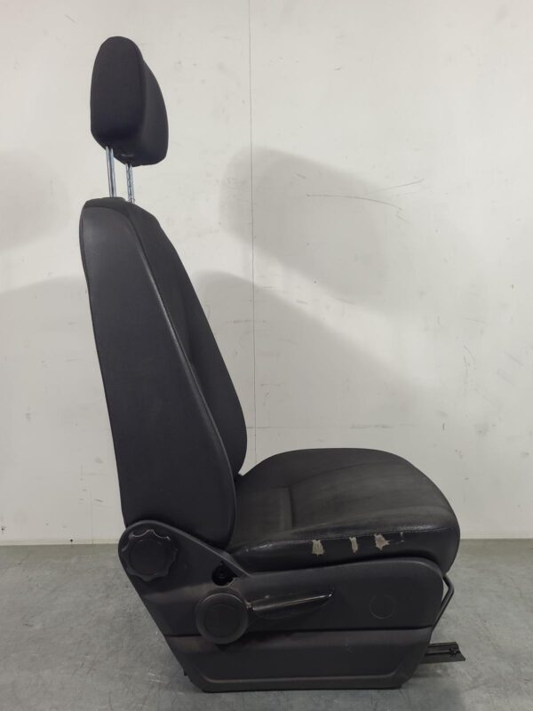 MERCEDES SPRINTER 2006-2018 FRONT SEAT RH FRONT, NCV3, STANDARD TYPE, 10/06-04/1 - Image 5