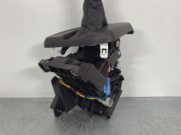 FORD TRANSIT 2014-2024 GEAR STICK/SHIFTER VO, GEAR SHIFTER, AUTO T/M TYPE, 02/14 - Image 6