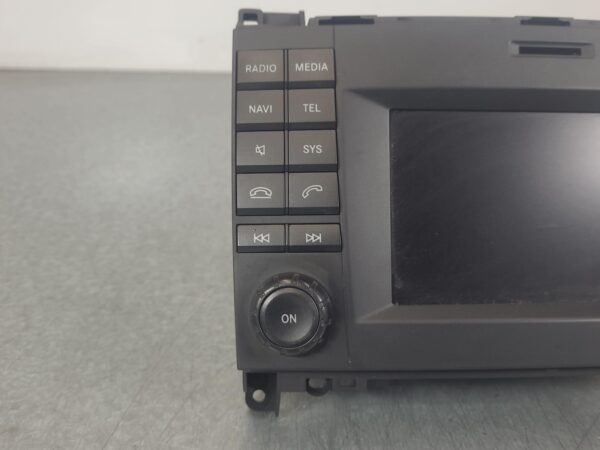 MERCEDES SPRINTER 2006-2018 STEREO/HEAD UNIT DISPLAY & CONTROL UNIT, DOUBLE - Image 2