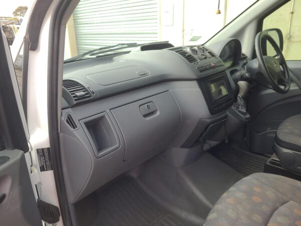 MERCEDES VITO 2004-2013 DOOR HINGE/RUNNER RH SLIDING DOOR ROLLER (UPPER), VAN, 6 - Image 24