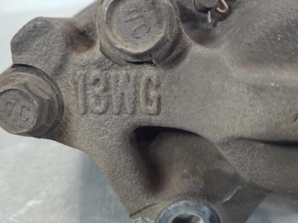 TOYOTA HILUX 2010-2015 CALIPER LH FRONT, 4WD, 13WG CALIPER CASTING NUMBER, VSC T - Image 81