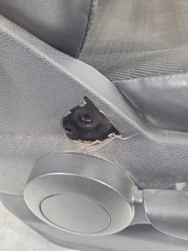 MERCEDES SPRINTER 2006-2018 FRONT SEAT RH FRONT, NCV3, STANDARD TYPE, 10/06-04/1 - Image 32