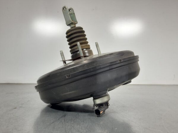 TOYOTA HILUX 2005-2015 BRAKE BOOSTER DIESEL, AUTO T/M, ABS, NON VSC TYPE, 02/05- - Image 2