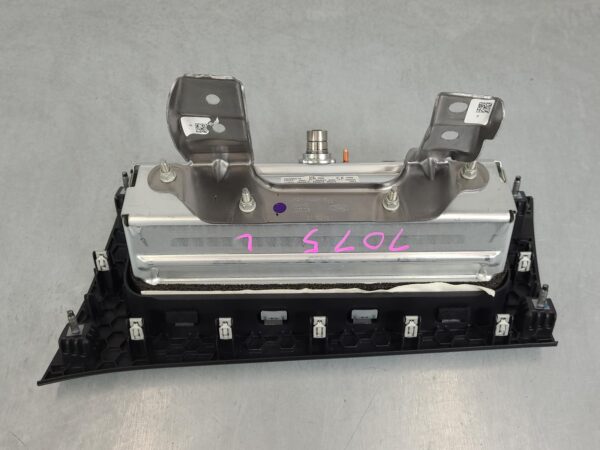 FORD TRANSIT LEFT AIRBAG DASH, VO, 05/19- 19 20 21 22 23 24 - Image 3