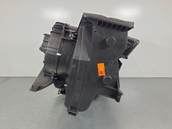 FORD TRANSIT 2014-2025 HEATER CORE/BOX VO, 02/14- - Image 4