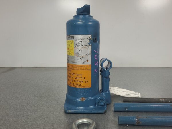 MERCEDES SPRINTER 2006-2018 JACK/TOOL KIT NCV3, 10/06-04/18 - Image 87