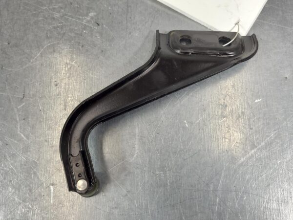 MERCEDES VITO 2004-2013 DOOR HINGE/RUNNER LH SLIDING DOOR ROLLER (UPPER), VAN, 6 - Image 2