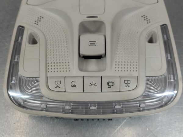 MERCEDES VITO 2015-2024 COURTESY LIGHT 447, FRONT (CENTRE), W/ SUNGLASS HOLDER T - Image 2