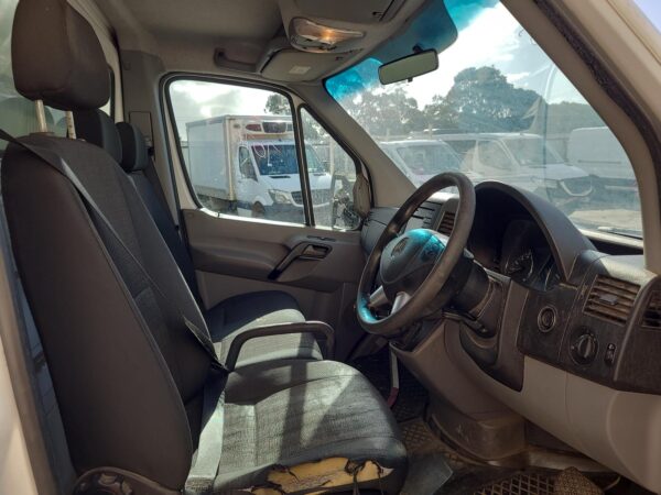 MERCEDES SPRINTER 2006-2018 DOOR HINGE/RUNNER LH FRONT DOOR (LOWER), VAN, 10/06- - Image 72