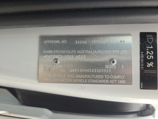 MERCEDES VITO 2004-2013 DOOR HINGE/RUNNER RH SLIDING DOOR ROLLER (UPPER), VAN, 6 - Image 27