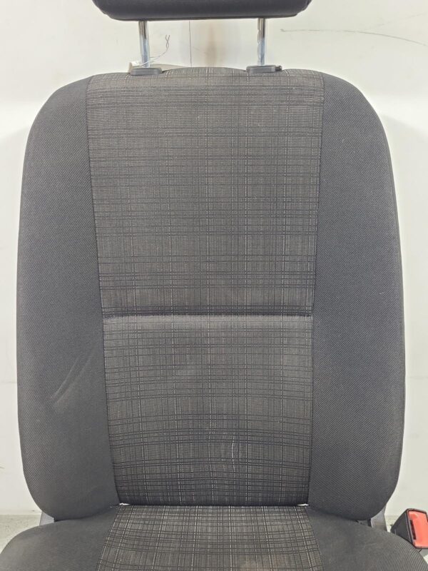 MERCEDES SPRINTER 2006-2018 FRONT SEAT RH FRONT, NCV3, STANDARD TYPE, 10/06-04/1 - Image 4