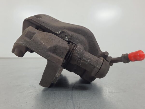 MERCEDES SPRINTER 2006-2018 CALIPER RH FRONT, NCV3, DUAL WHEEL, 10/06-04/18 - Image 3