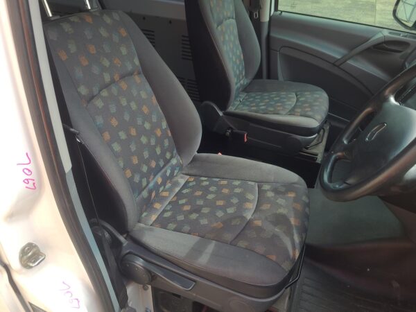 MERCEDES VITO 2004-2013 DOOR HINGE/RUNNER RH SLIDING DOOR ROLLER (UPPER), VAN, 6 - Image 18