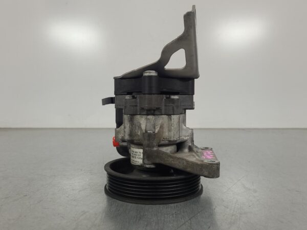 MERCEDES SPRINTER 2011-2018 STEERING PUMP DIESEL, 2.1, NCV3, 02/11-04/18 - Image 3