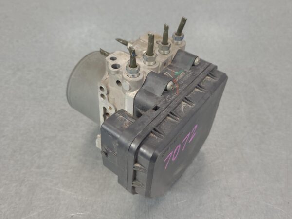 TOYOTA HILUX 2005-2015 ABS PUMP/MODULATOR P/N 4454071021, 03/05-08/15 - Image 2