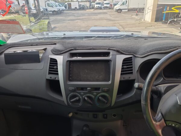 TOYOTA HILUX 2005-2011 CONSOLE CENTRE CONSOLE LID ONLY, PLASTIC, LIGHT GREY, 03/ - Image 71