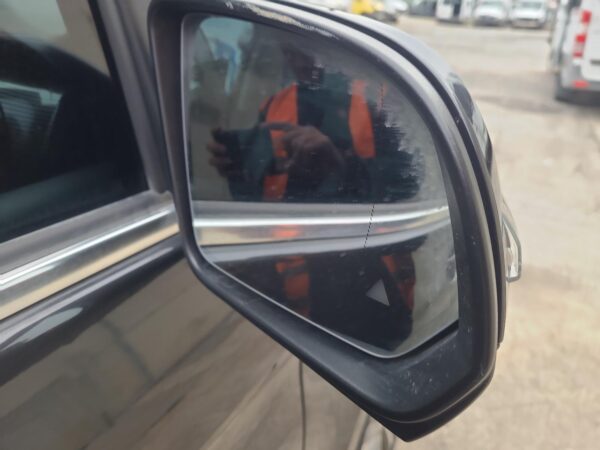 MERCEDES VITO 2015-2024 CAMERA 447, BLIND SPOT MONITOR SENSOR (LH REAR BEHIND BU - Image 103