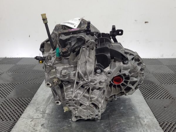 RENAULT TRAFIC 2015-2022 TRANS/GEARBOX MANUAL, DIESEL, 1.6, TWIN TURBO, X82, 01/ - Image 4