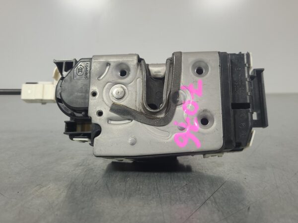 MERCEDES SPRINTER 2006-2018 LOCK MECHANISM RIGHT FRONT DOOR LOCK, NCV3, 10/06-04 - Image 13
