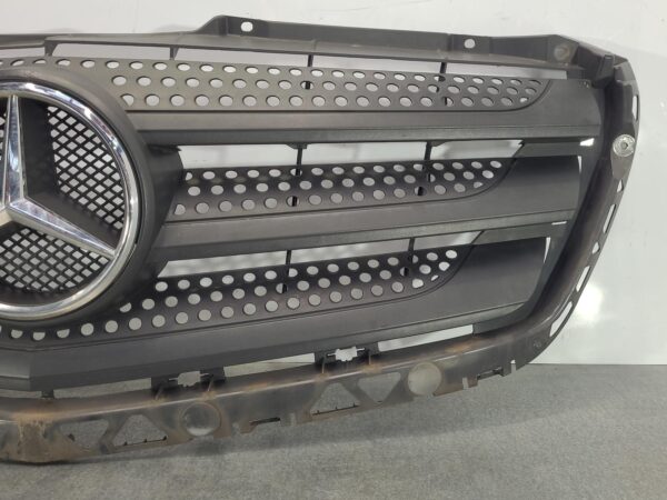 MERCEDES SPRINTER 2013-2018 RADIATOR GRILLE RADIATOR GRILLE, NCV3, BLACK, 10/13- - Image 5