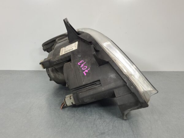 MERCEDES VITO 2011-2015 LEFT HEADLAMP 639, NON HID TYPE, 02/11-02/15 - Image 6