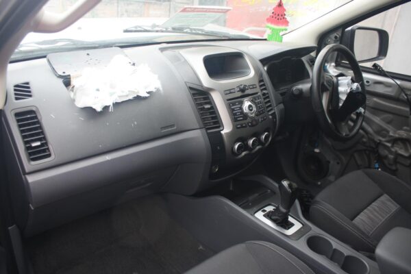 FORD RANGER 2011-2022 STEREO/HEAD UNIT DISPLAY UNIT ONLY, 4.2in NON SAT NAV TYPE - Image 32