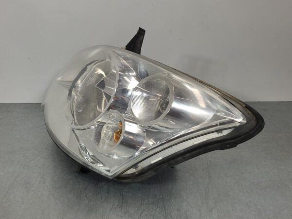 MERCEDES VITO 2011-2015 LEFT HEADLAMP 639, NON HID TYPE, 02/11-02/15 - Image 2