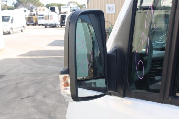 MERCEDES SPRINTER 2006-2018 ANTENNA NCV3,10/06-04/18 - Image 28