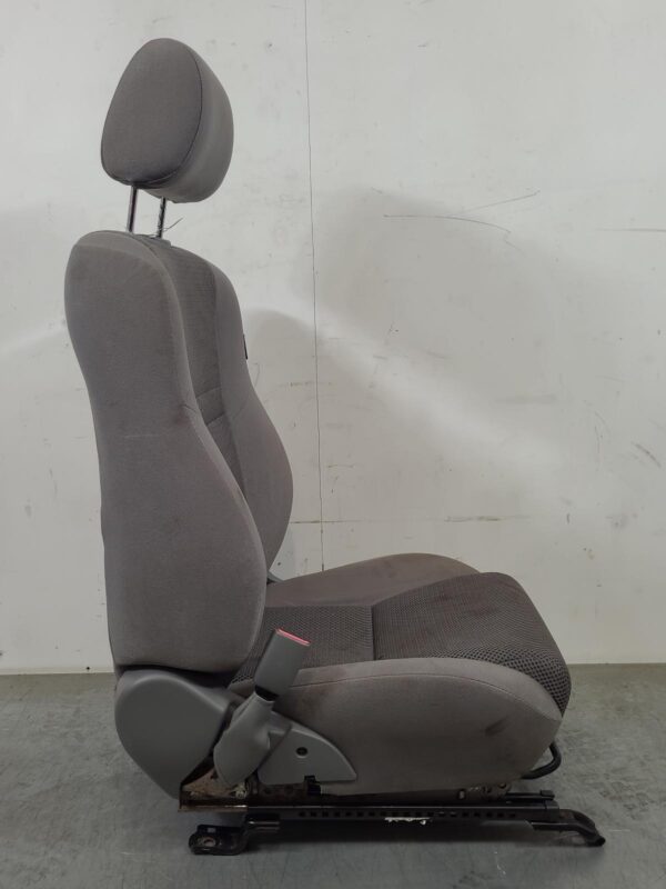 TOYOTA HILUX 2009-2011 FRONT SEAT LH FRONT, SR/SR5 (BUCKET SEAT TYPE), CLOTH, GR - Image 36
