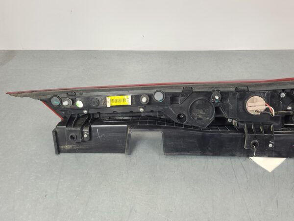 LDV DELIVER 9 2020-2024 LEFT TAILLIGHT IN BODY, VAN, 07/20- - Image 8