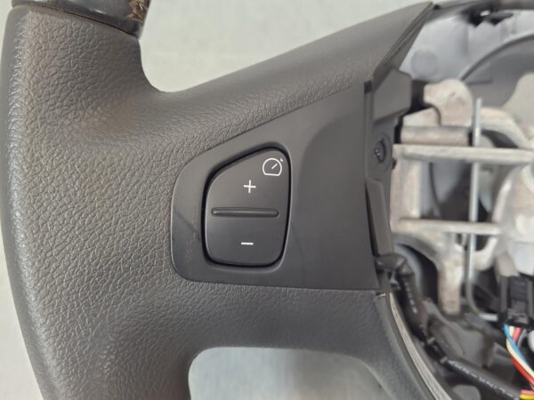 RENAULT TRAFIC 2015-2024 STEERING WHEEL LEATHER/VINYL, X82, 01/15- - Image 5