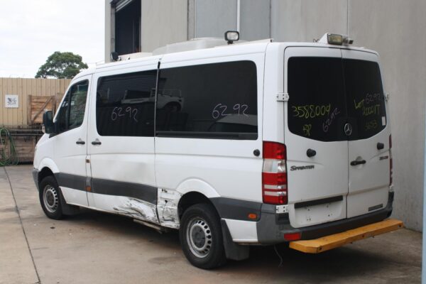 MERCEDES SPRINTER 2009-2018 FUEL INJECTOR DIESEL, 2.1, TURBO, 651.955 CODE, NCV3 - Image 7