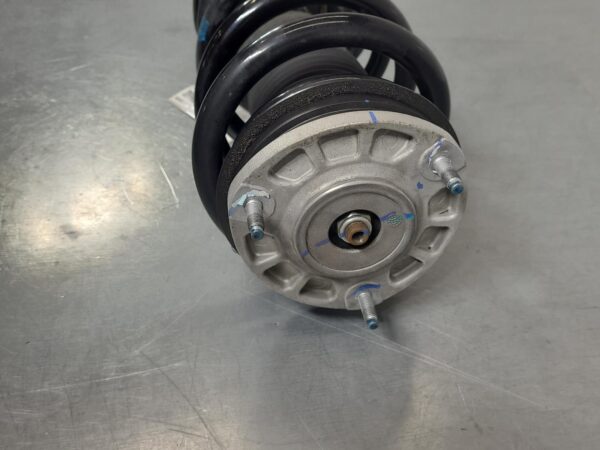 LDV DELIVER 9 2020-2024 RIGHT FRONT STRUT 2.0, DIESEL, 07/20- - Image 13